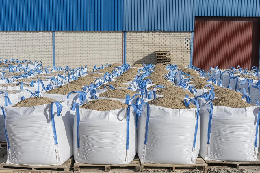 Jumbo bags for construction